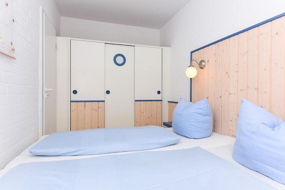 Ferienwohnungen Kapitaens Kajuete Bensersiel Esterno foto